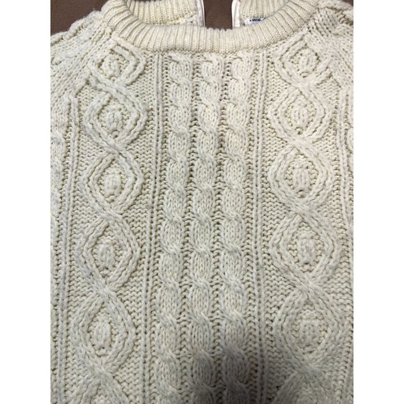 1970s Vintage Andrew St. John Cable Knit Sweater - Picture 11 of 11